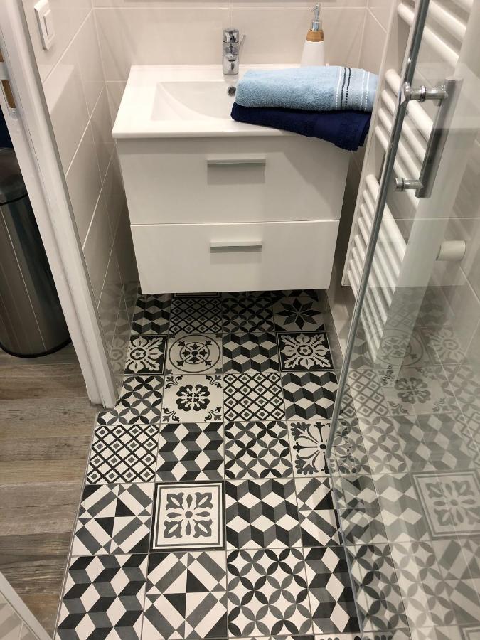 Alloappartmeuble_L'Emeraude Houilles Екстериор снимка