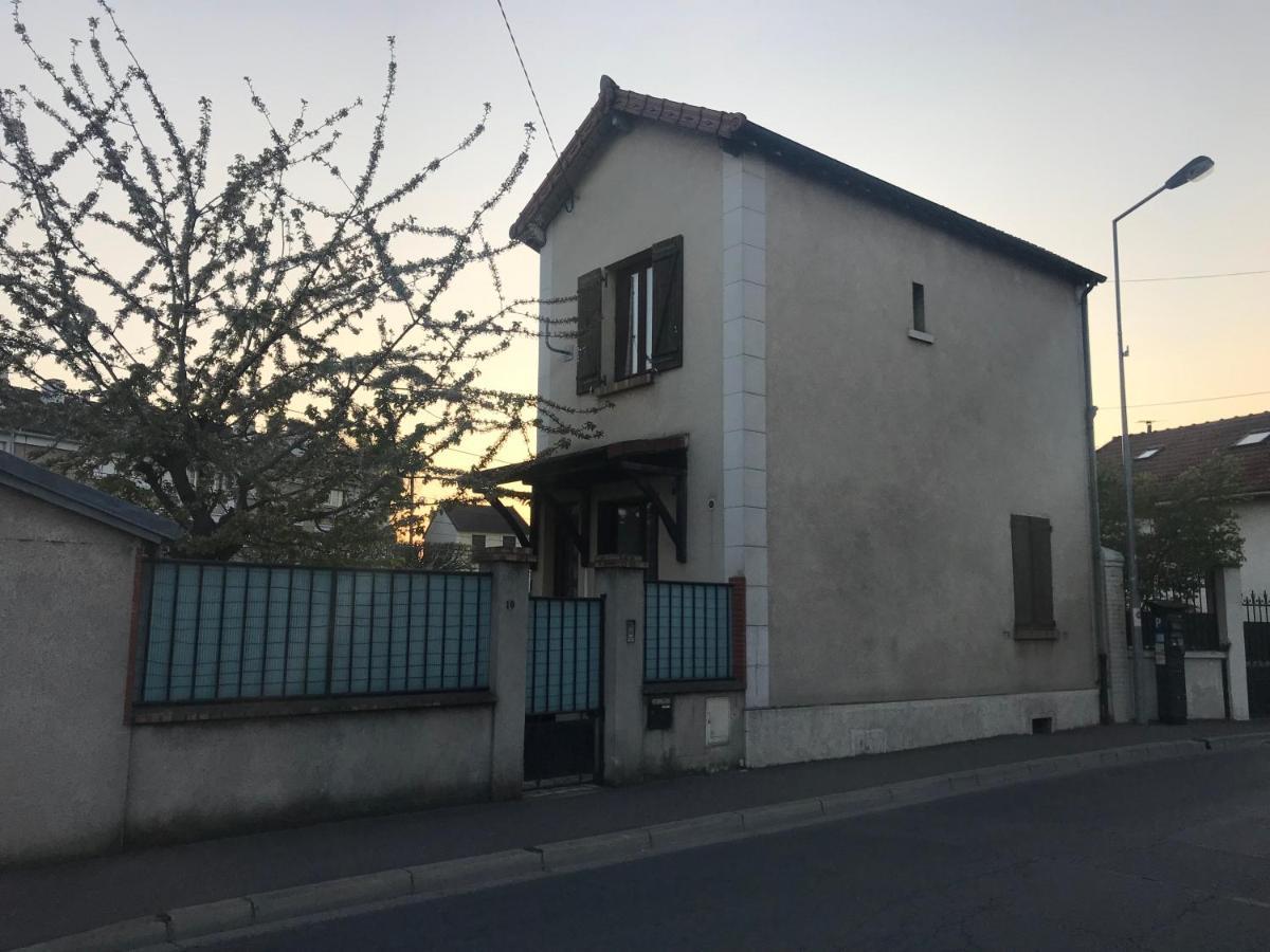 Alloappartmeuble_L'Emeraude Houilles Екстериор снимка